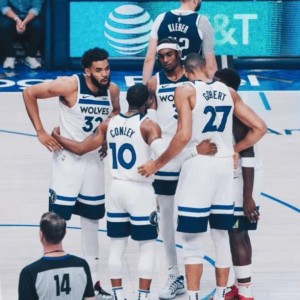 狼的倔强！唐斯爱德华兹末节蜕变 森林狼拒绝出局